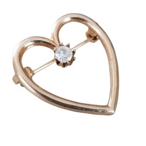 Vintage Mid Century Petite Rhinestone Gold Tone Heart Brooch